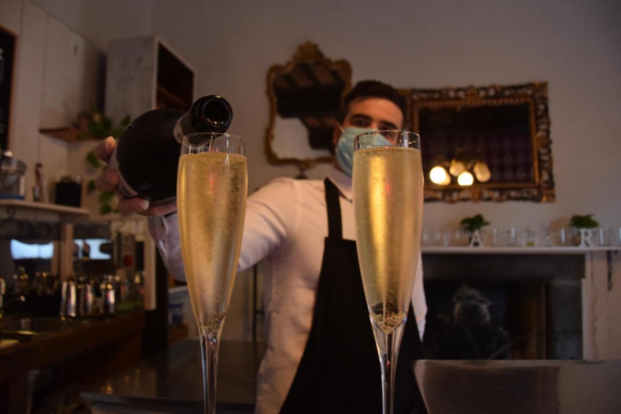 B&B Osteria Del Vicario 切塔尔多 外观 照片