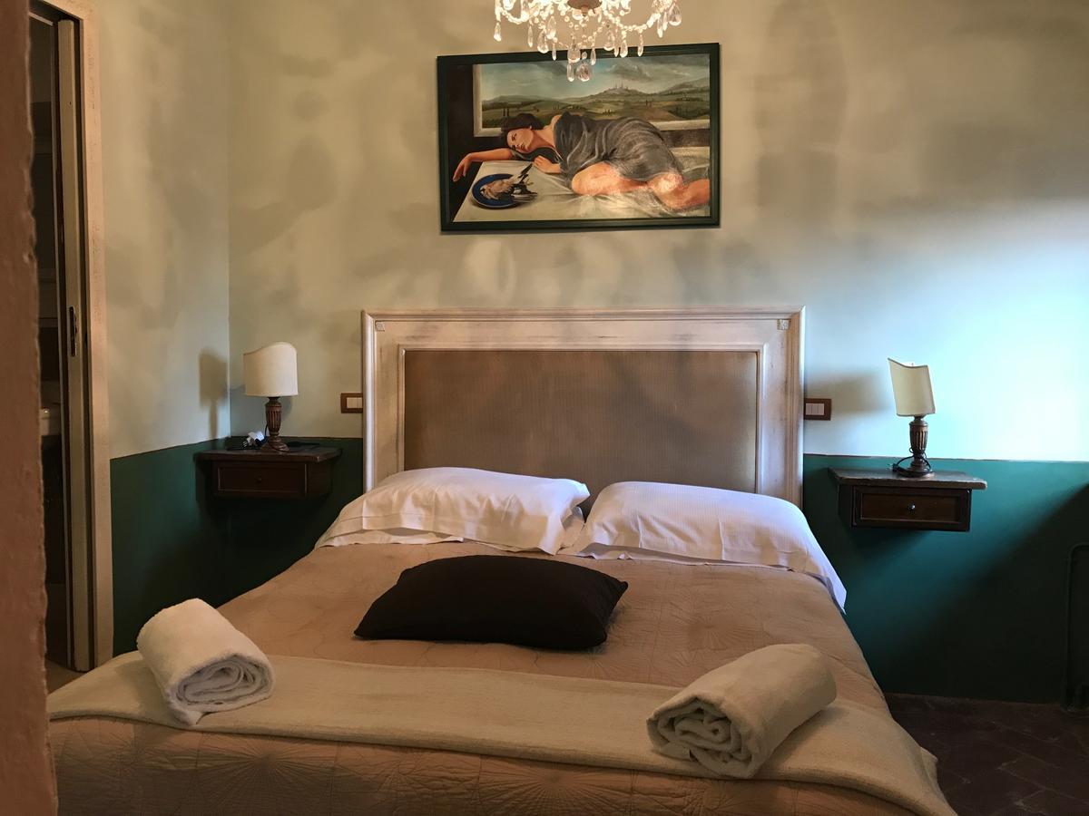 B&B Osteria Del Vicario 切塔尔多 外观 照片